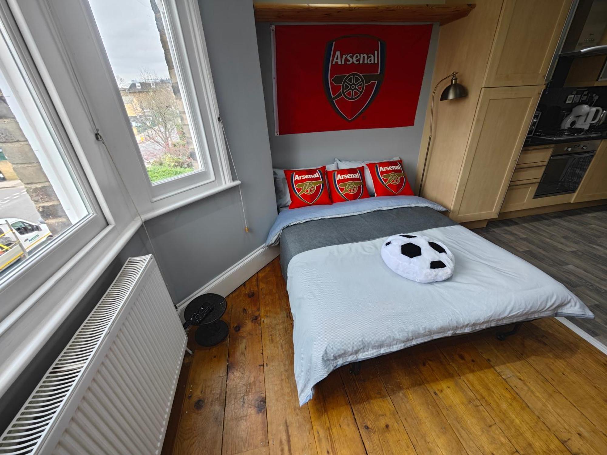 Lovely 1 Bedroom Flat In Finsbury Park/Emirates Stadium Лондон Екстериор снимка